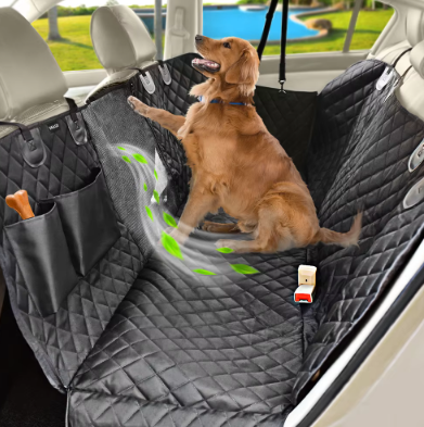 Protection de voiture pour chien. Idéal pour l'hygiène de votre voiture et le confort de votre chien.