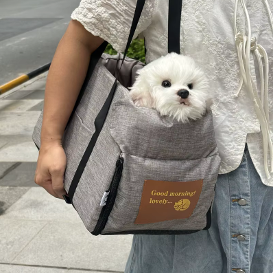 Siège de voyage pour chien. Idéal pour le confort et la sécurité de votre chien.